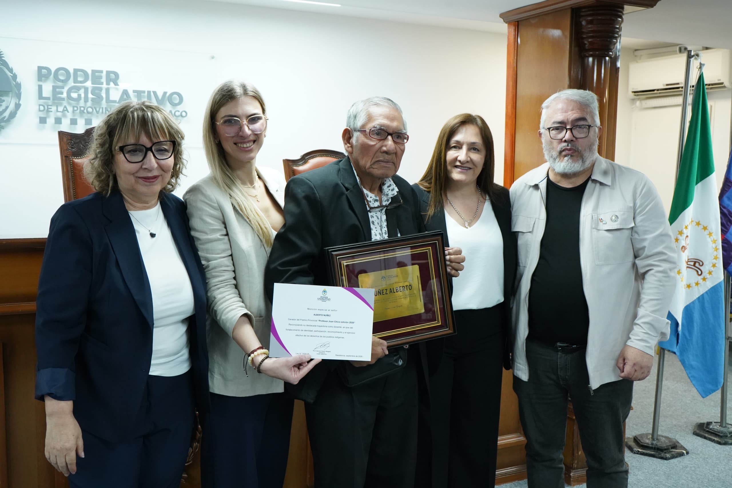 Entregaron el Premio “Profesor Juan Chico” 2026 a Alberto Núñez por su trayectoria y compromiso con la educación intercultural bilingüe