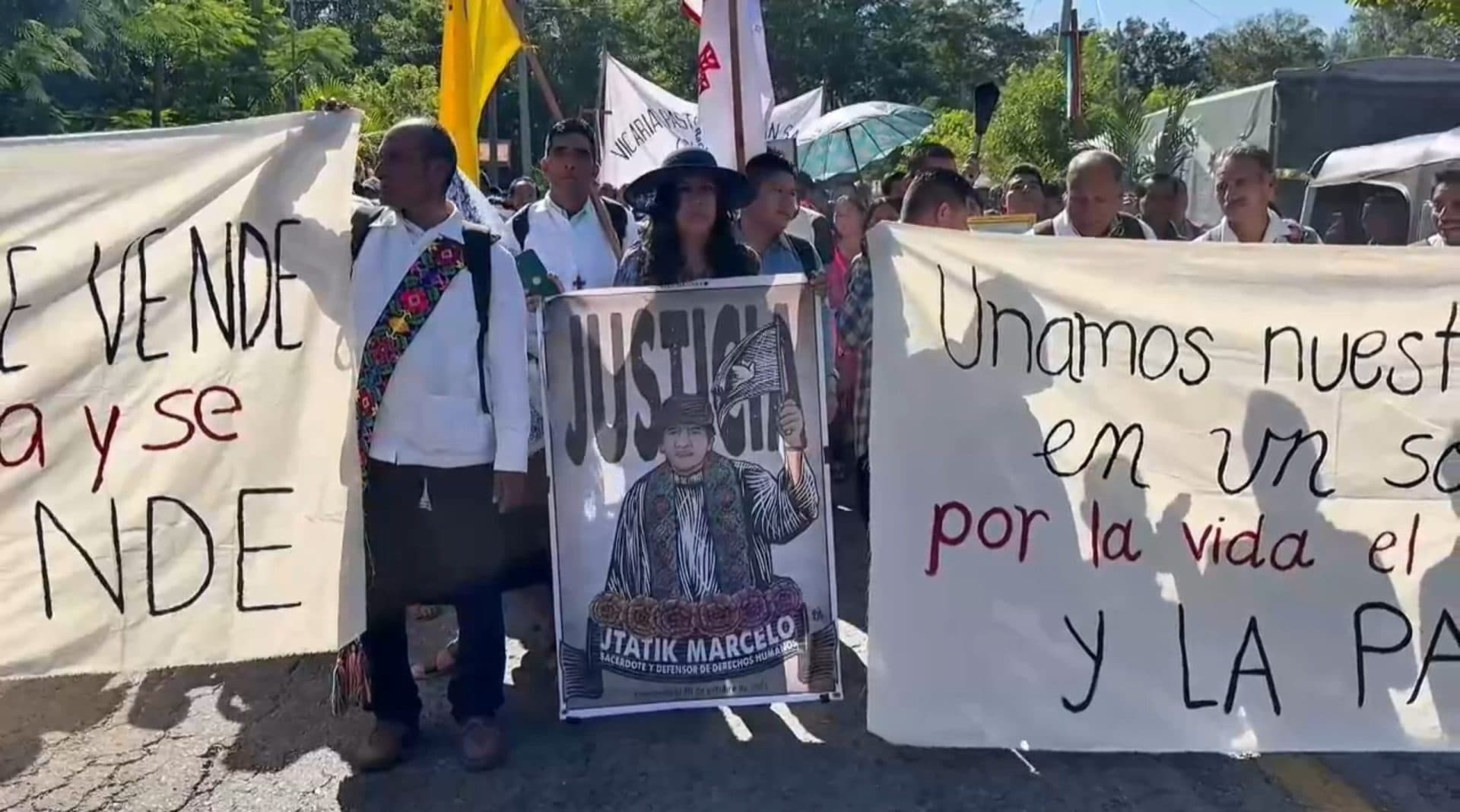 Más de 5.000 indígenas marchan por la paz y la defensa de sus territorios en sur de México