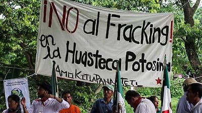 Morena y el PRI han incurrido en “claudicación ideológica” al respaldar fracking: OIM