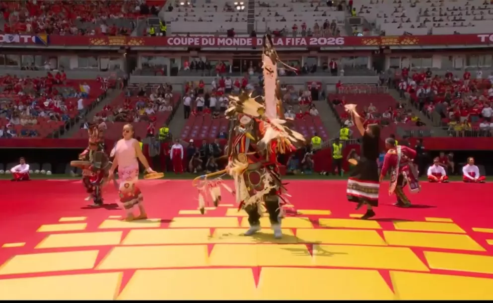Canadá le puso alma al Mundial 2026: pueblos originarios, ballenas gigantes y algunas fallas técnicas marcaron la inauguración