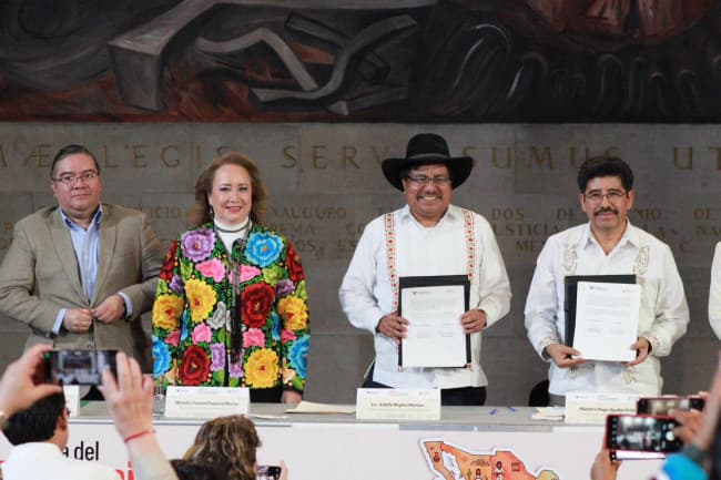 La Suprema Corte y el INPI firman Convenio que impulsa el Acceso Efectivo a la Justicia de Pueblos y Comunidades Indígenas y Afromexicanos.