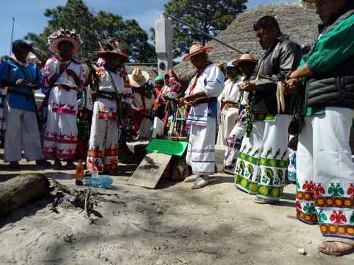 Comunidades wixárikas buscan crear primer municipio indígena jalisciense