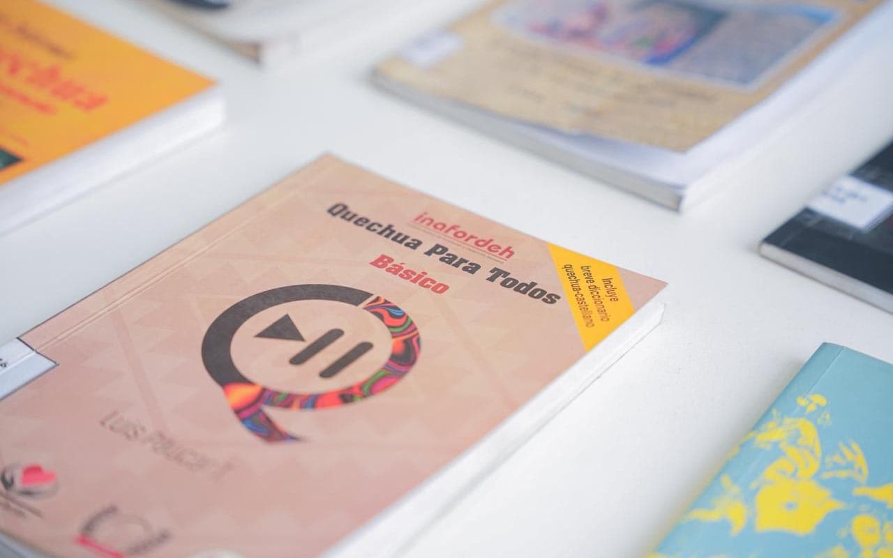 ¡Día de las Lenguas Originarias! Más de 20 libros en lenguas indígenas disponibles en la Biblioteca Metropolitana de Lima