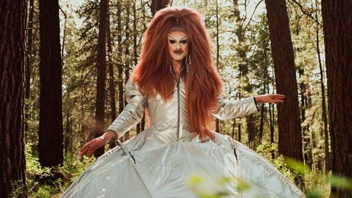 Patagonia demanda a la ‘drag queen’ Pattie Gonia por infracción de marca: "Están atacando mi identidad"