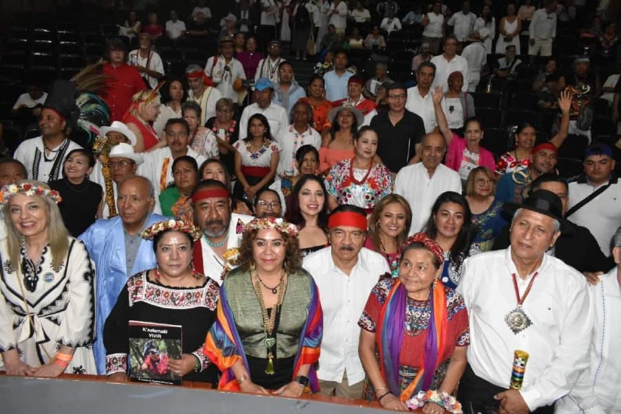 Rigoberta Menchú llama a fortalecer la identidad y organización de los pueblos originarios